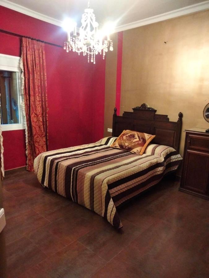 Apartamento En Pleno Centro De Marchena 3 Dormitorios 3 Banos Privados エクステリア 写真