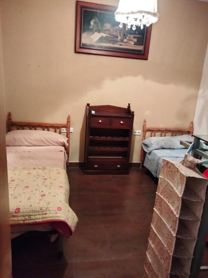 Apartamento En Pleno Centro De Marchena 3 Dormitorios 3 Banos Privados エクステリア 写真
